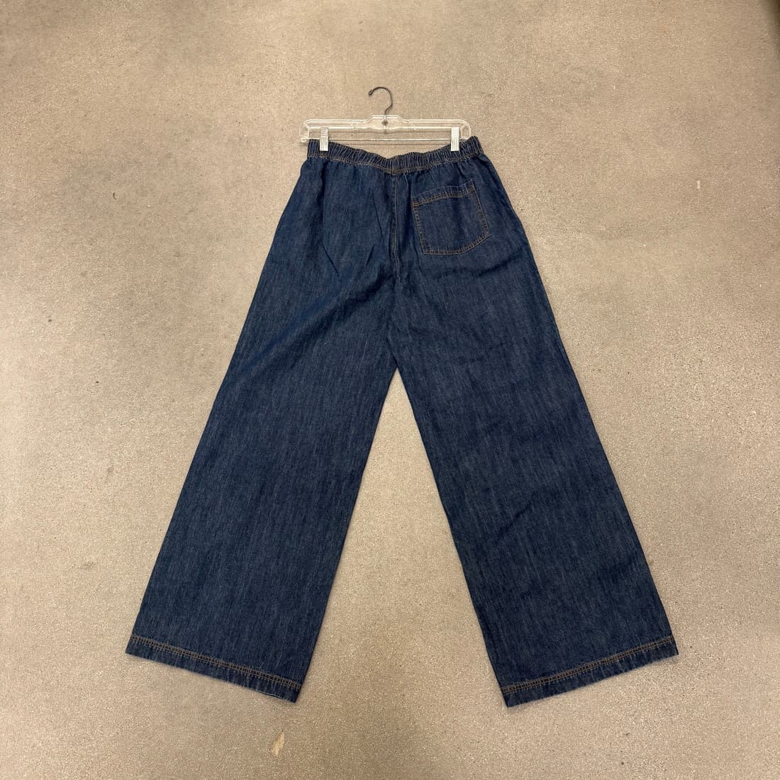 Phone photo: pants back